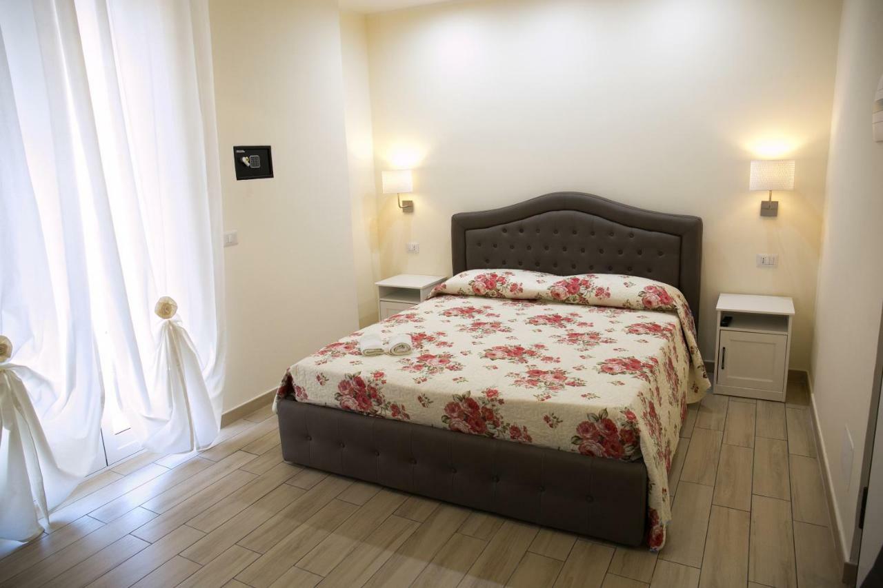 Ludovica Home Giardini Naxos Dış mekan fotoğraf